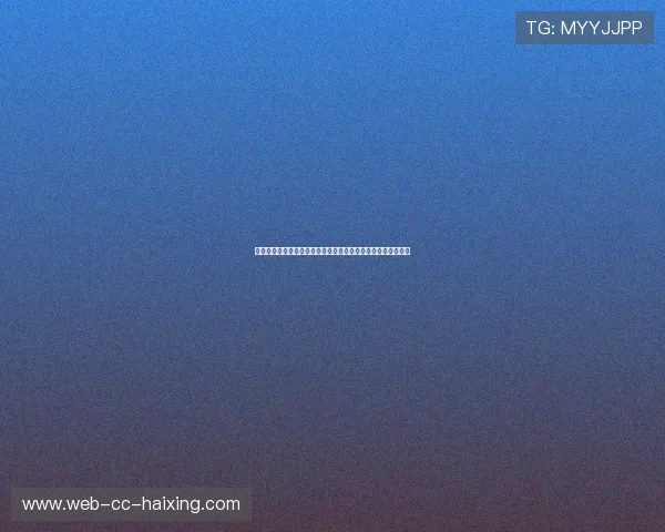 维尼修斯足球背包挂件球星卡设计独特时尚个性潮流必备小物品